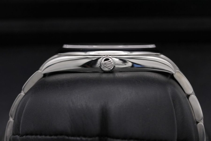 Rolex Oyster Perpetual 124300